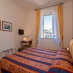 Hotel Bellagio Отель Белладжо