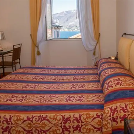 Hotel Bellagio 2*