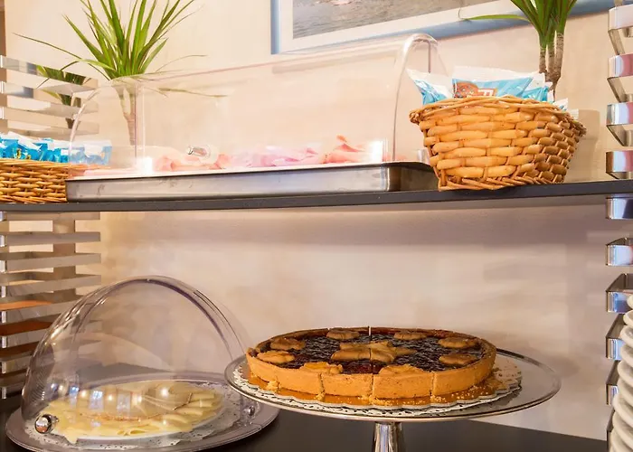 Hotel Bellagio Отель Белладжо