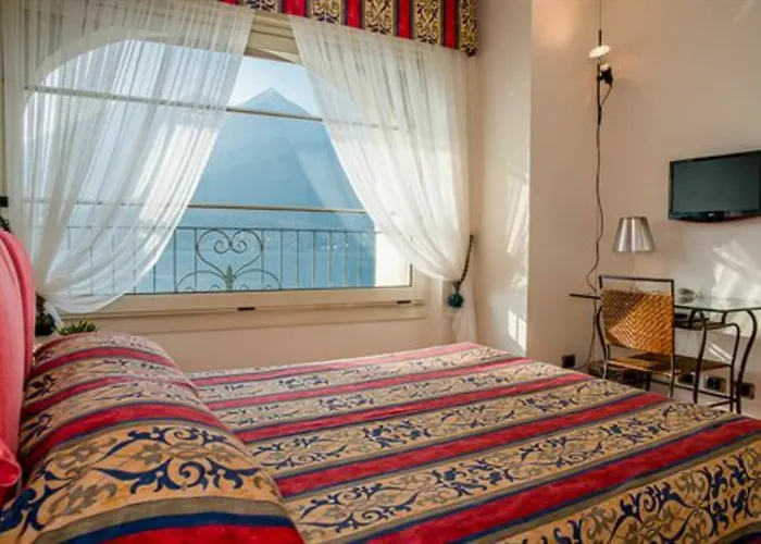 Hotel Bellagio Отель Белладжо